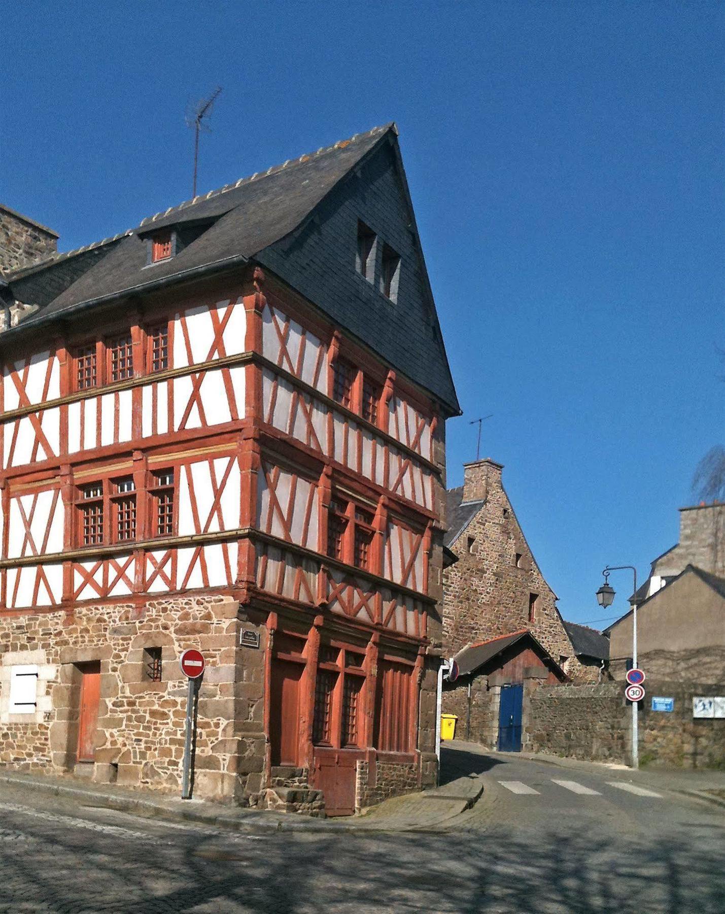 Hotel Ker Izel Saint-Brieuc Centre Historique Exteriör bild